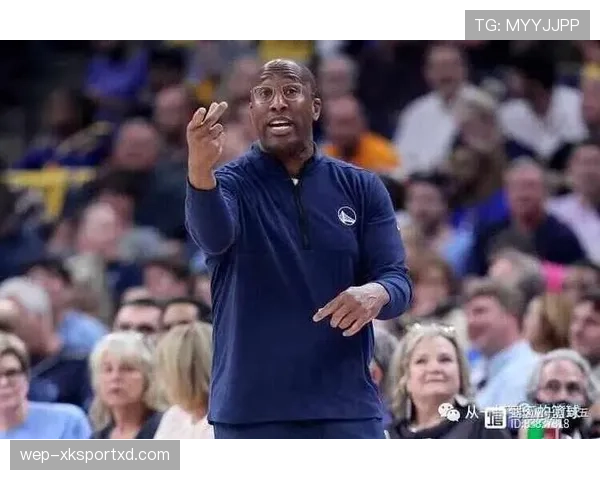 朗多挡拆为内线制造空位，挡拆决策胜过年轻控卫