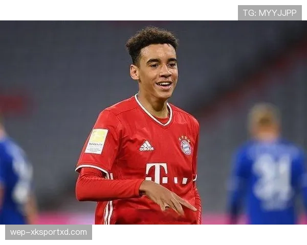 佩德里与穆西亚拉：控场组织与持球突破能力的差异解析